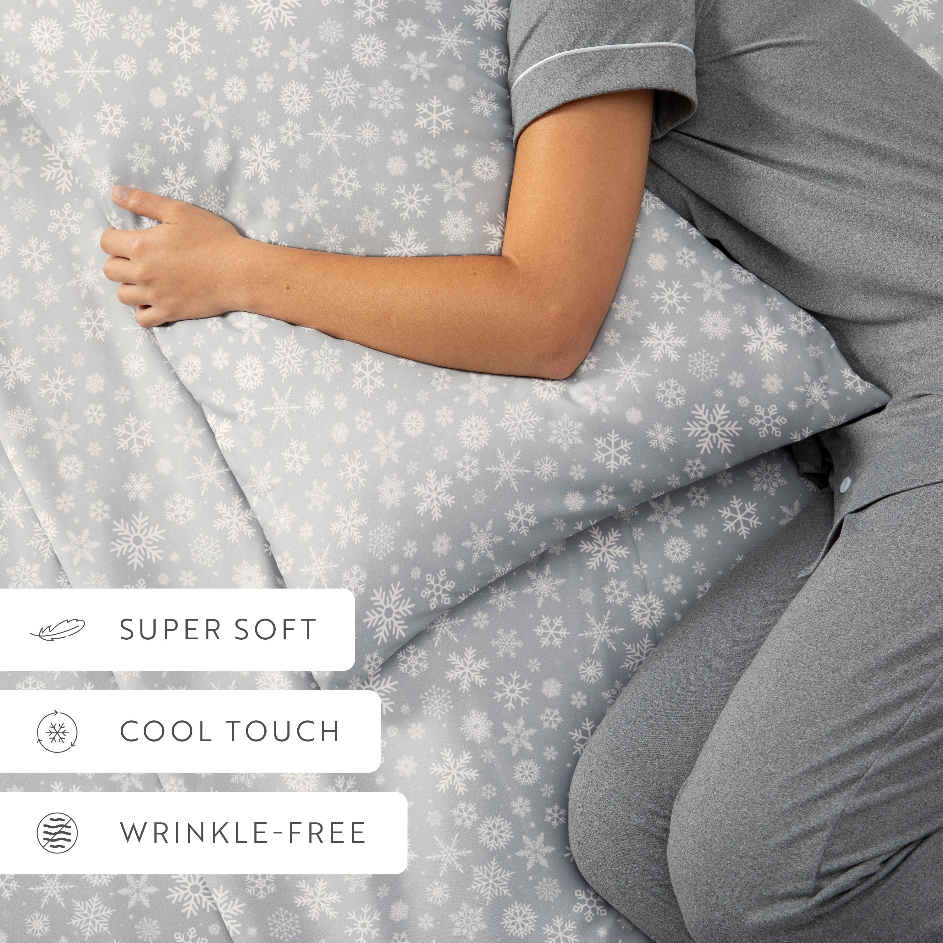 Let It Snow Patterned 4-Piece Sheet Set