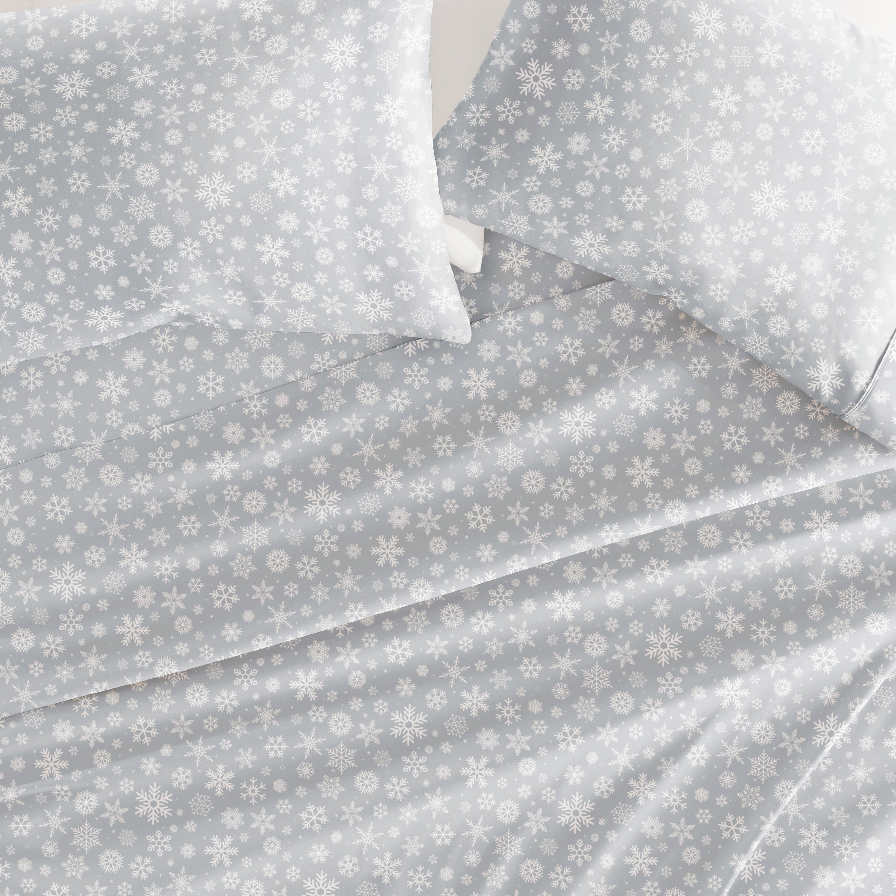 Let It Snow Patterned 4-Piece Sheet Set