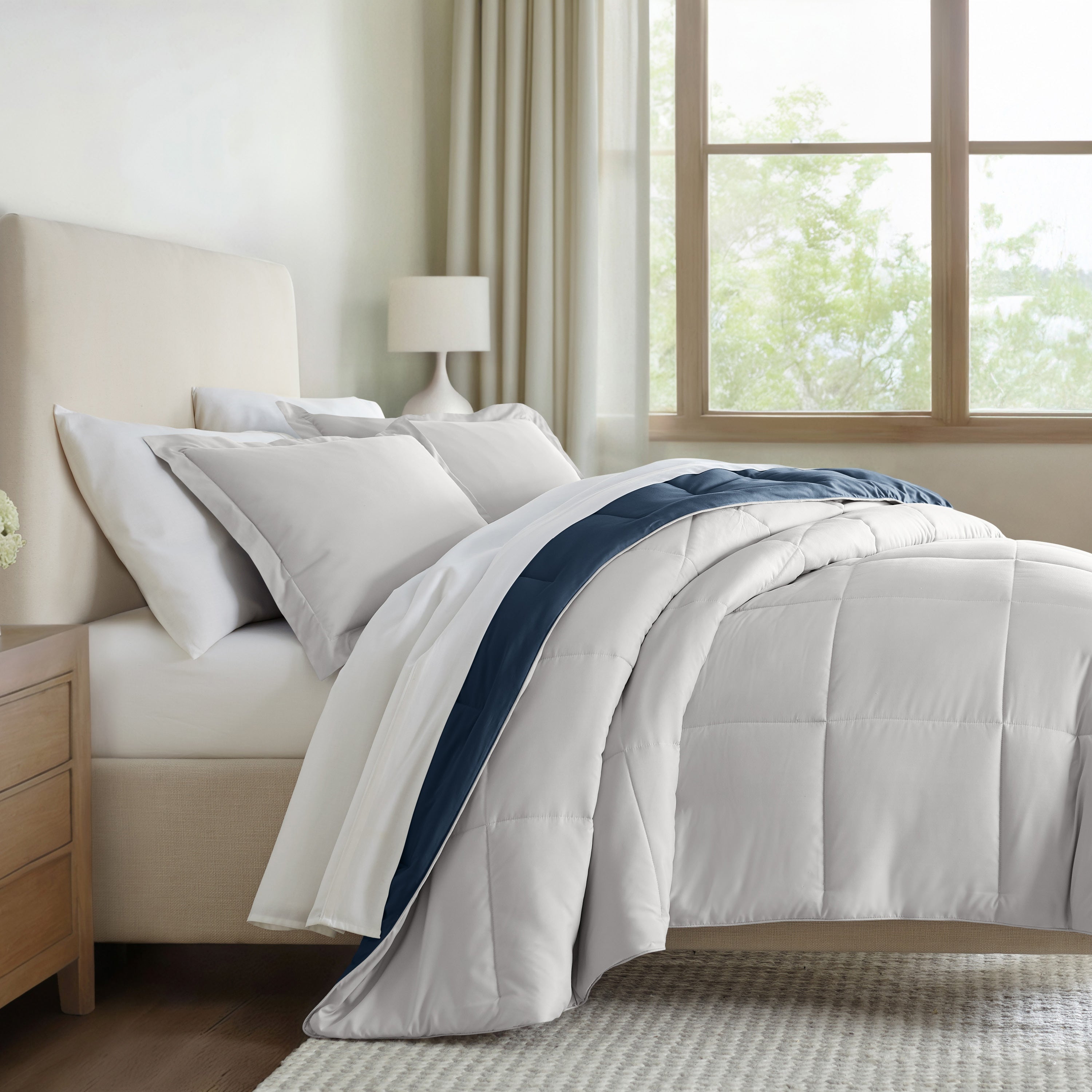 navy-light-gray