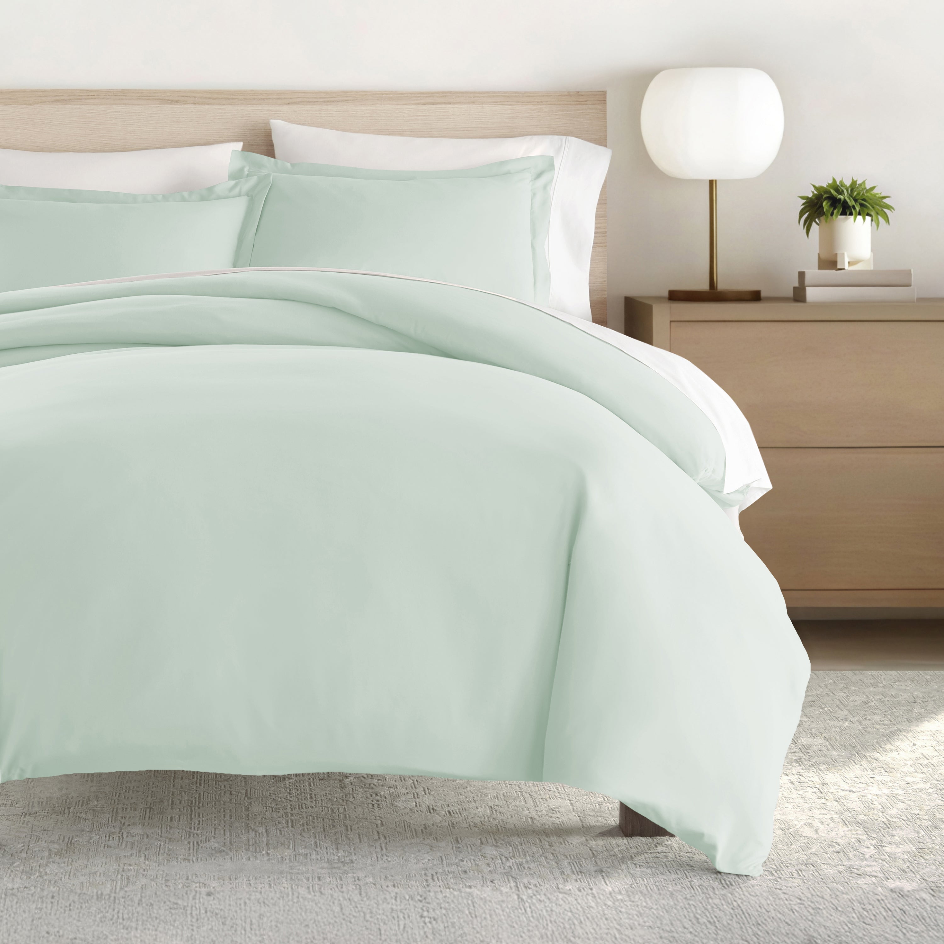 aqua