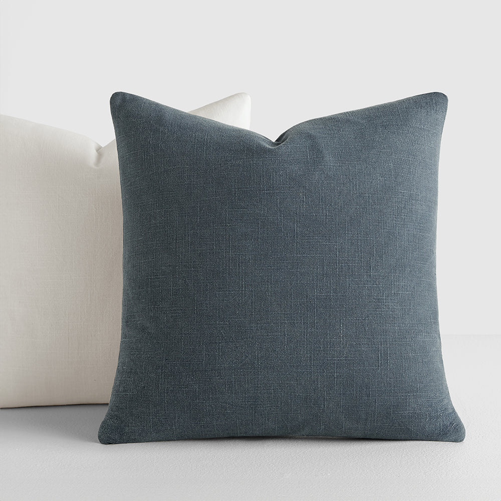 navy-white
