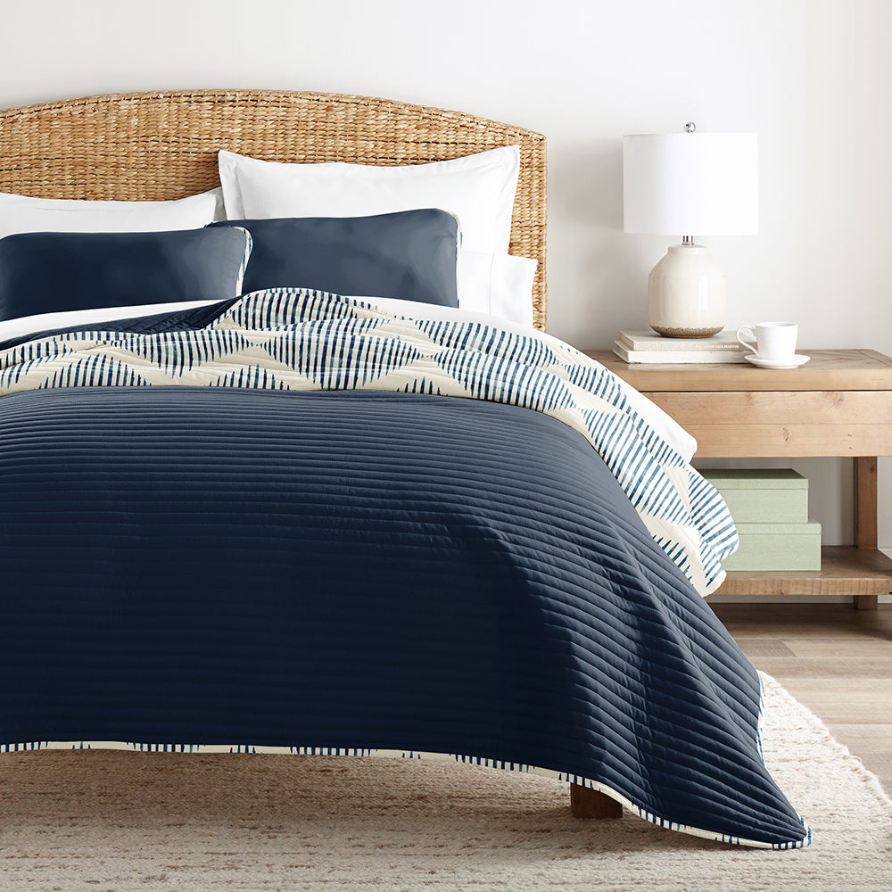 Distressed Diamond Reversible Quilted Coverlet Set (Sale) - Linen-sandhutch