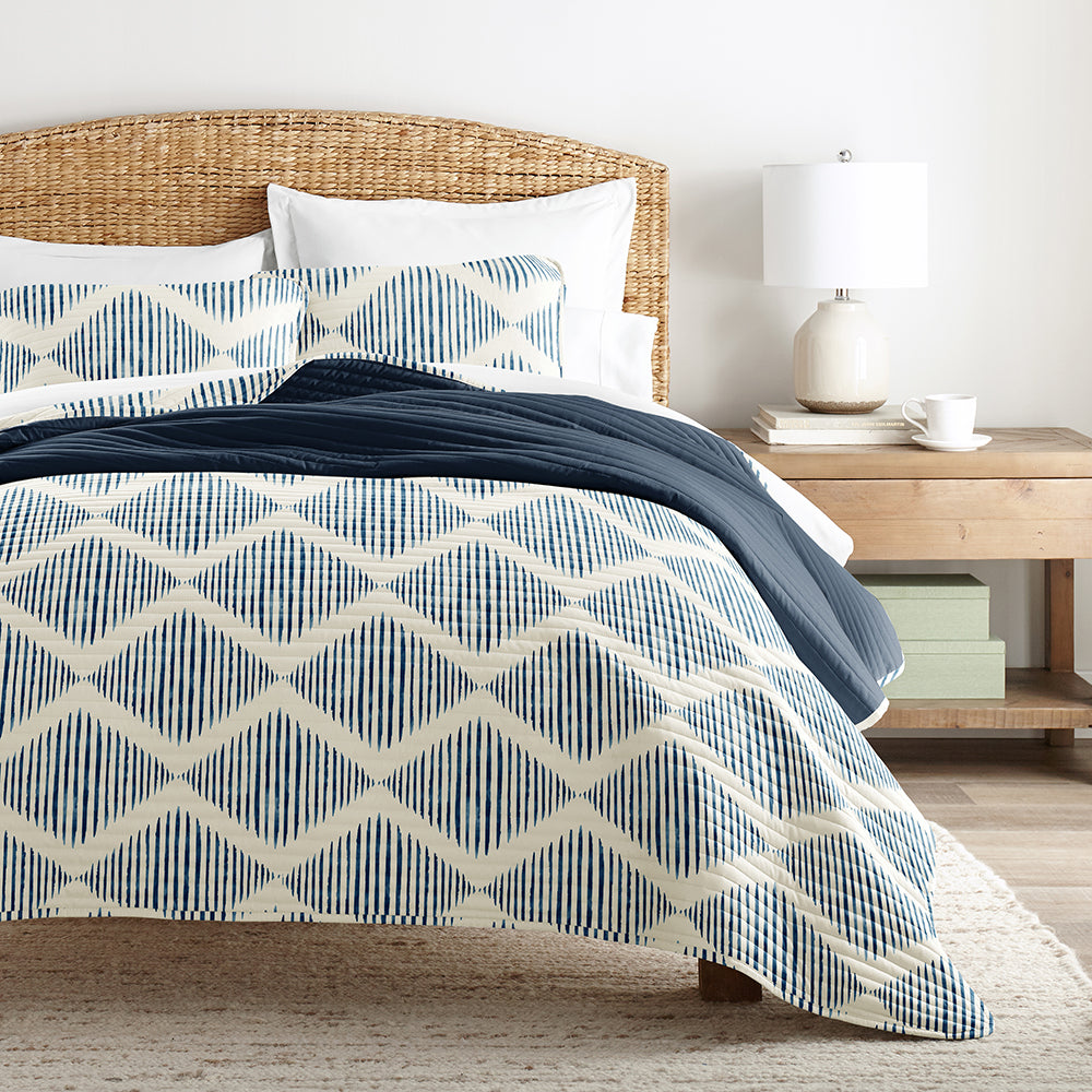 Distressed Diamond Reversible Quilted Coverlet Set (Sale) - Linen-sandhutch